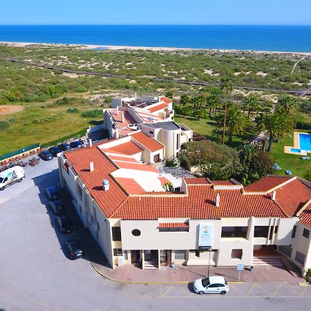 Praia Da Lota Resort - Beachfront Hotel Манта-Рота Екстер'єр фото